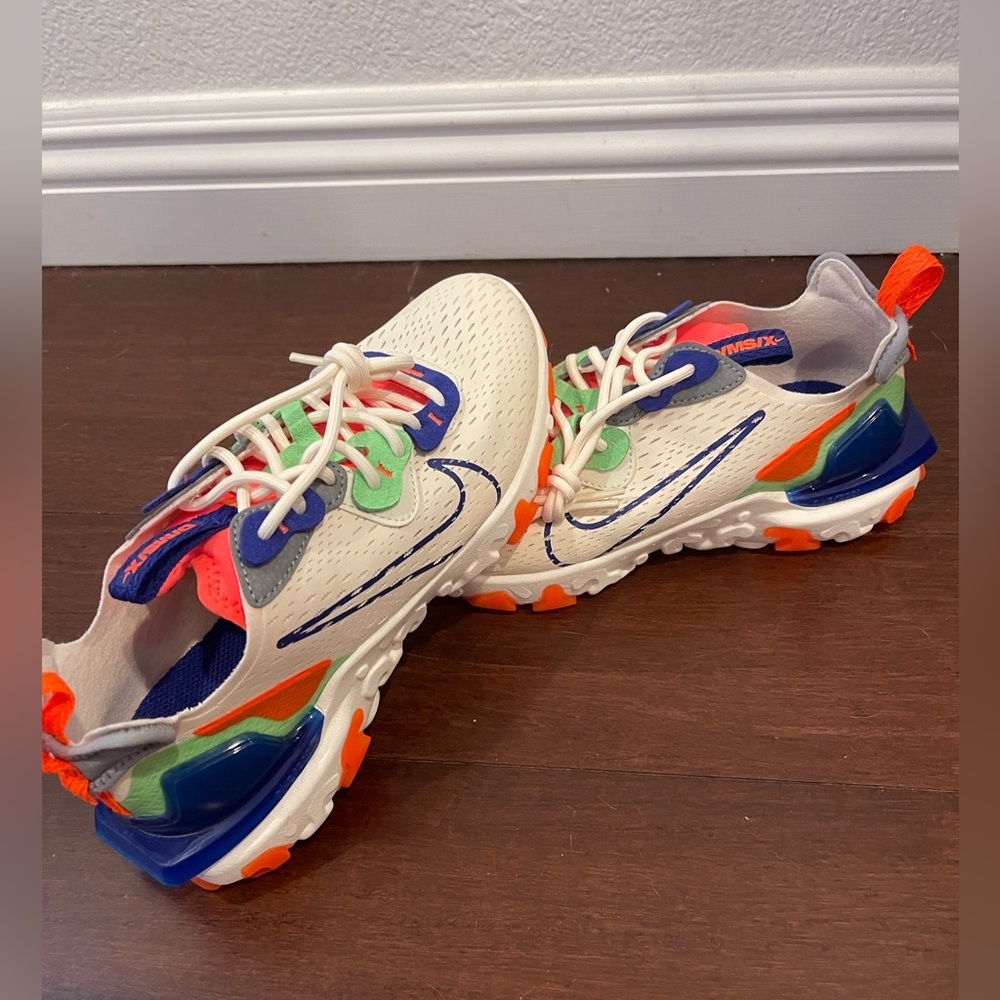 NWOT NIKE REACT VISION 6.5 pale ivory concord women’s rare